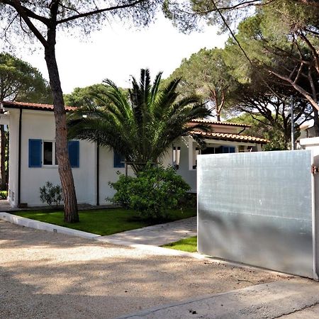 Villa Montecristo Marina di Campo Buitenkant foto